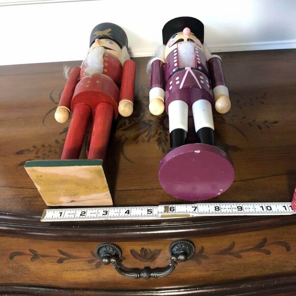 Enesco 13.5” toy soldier nutcracker(s) - set of 2 - Picture 8 of 10